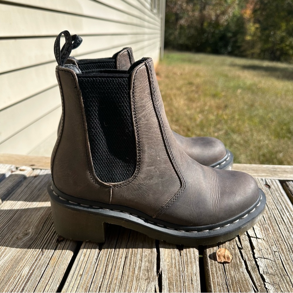 Dr martens cadence boots